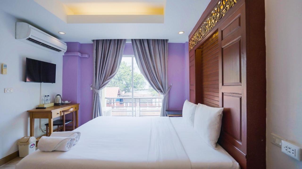 Korbua House Отель 3*