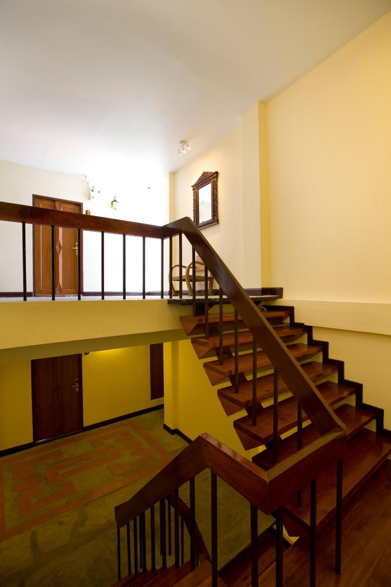 Отель Korbua House